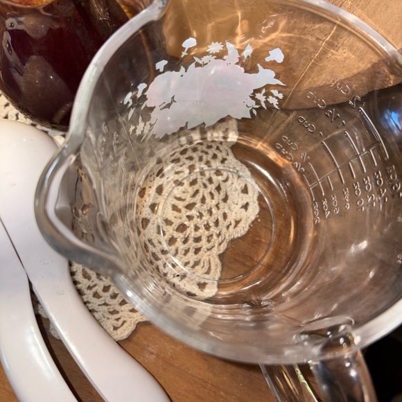 The Pioneer Woman Floral Measuring Cup and White Spoon Set - Picture 3 of 6